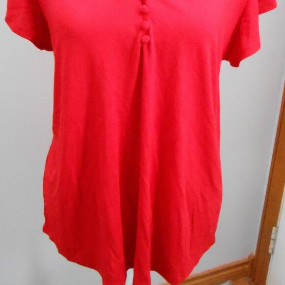 Liz Claiborne Ladies Petite Red Short Sleeve V-Neck Rayon Blend Blouse-Size-PL - Picture 2 of 3